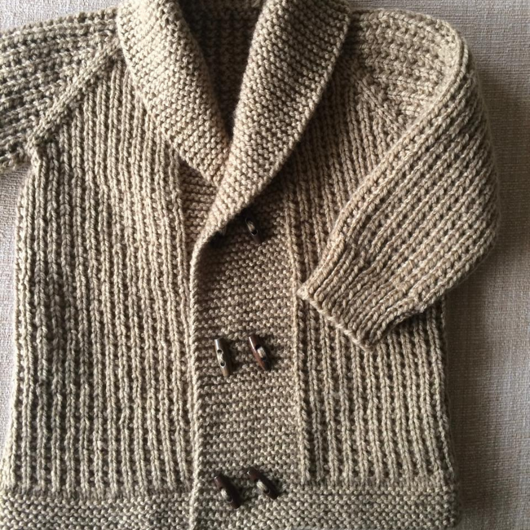 Patrón Abrigo Olivo